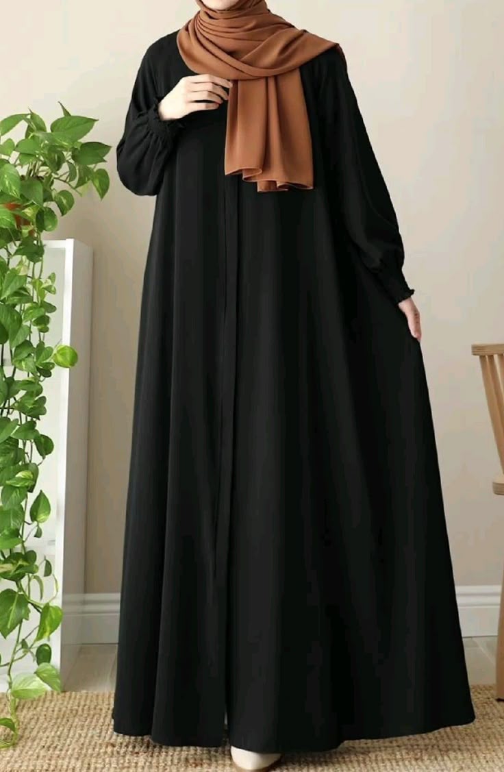 flaired abaya with fitting belt